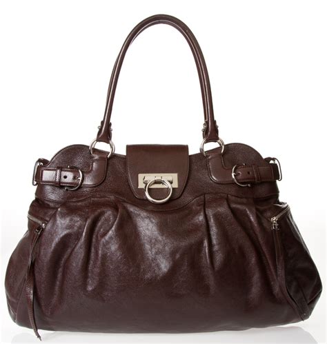 salvatore ferragamo handbags outlet